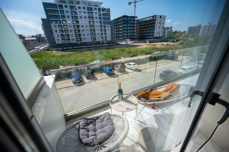 Laguna Breeze Apartment in Infinity Spa & Pool – 6