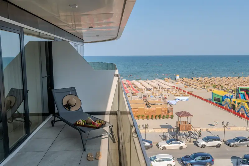 AC-417-DropTail Collection (93 SQM 1BD Front Sea View) – 11