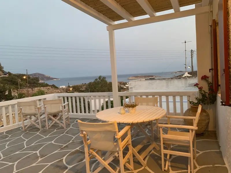 Aqua Vista Kimolos - Casă Cicladică cu Terasă cu Vedere la Mare în Chorio, Chorio