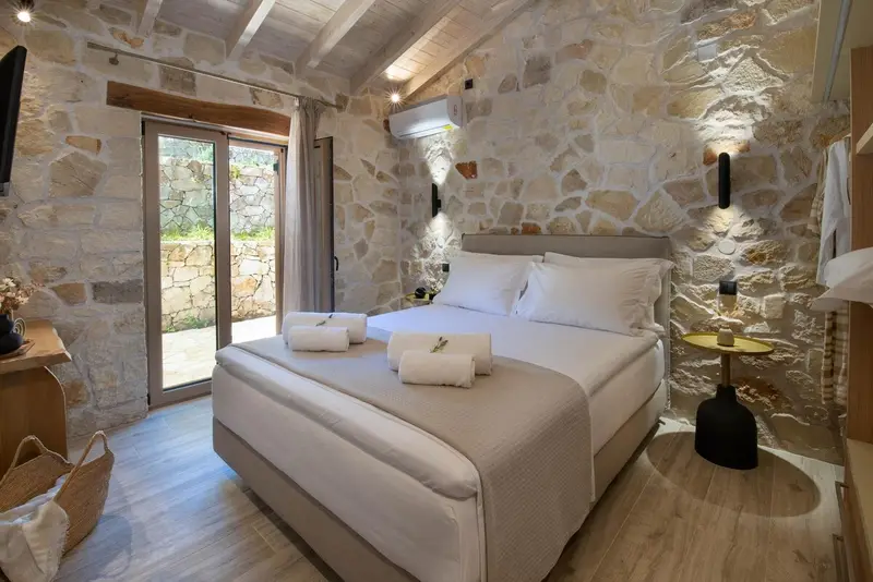 Aqua Vista Antipaxos - Stone Villa with Private Pool and Ionian Sea Views – 9