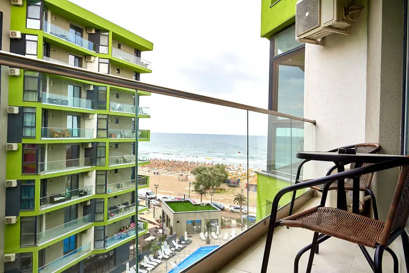 Sea Gem 2BR apt Spa n Pool Beach resort – 9