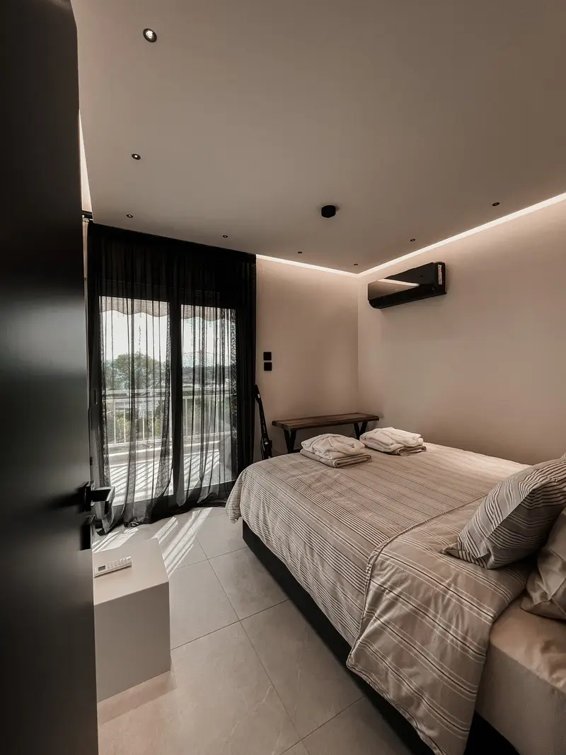 Aqua Vista Lagonisi Luxury 2BR by the Sea – 7