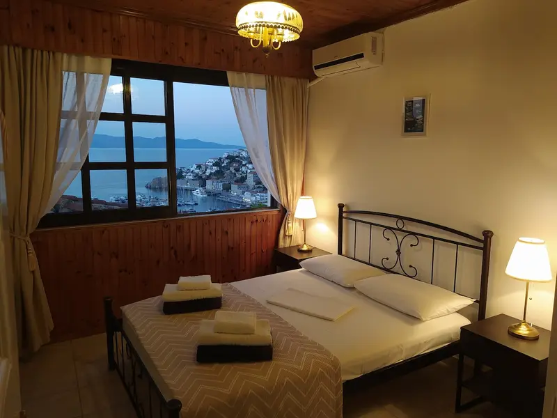 Aqua Vista Hydra - Apartment with Rooftop Terrace and Harbour Views – 8