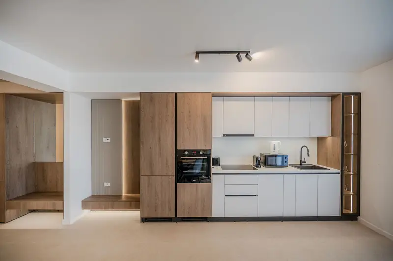 AC-434-Silver Shadow Collection (89 SQM 1BD City View) – 7