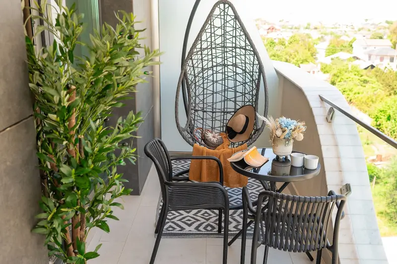 Velvet Breeze in Odyssey Pools Spa and Parking – 35
