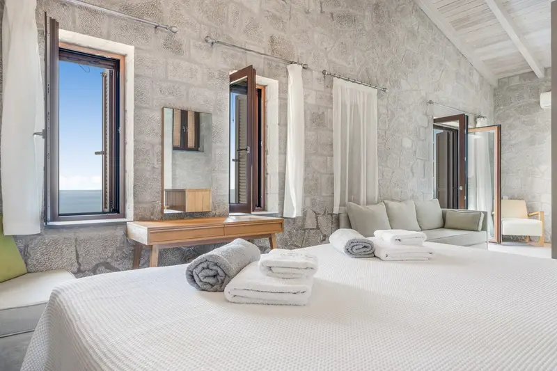 Aqua Vista Lefkada - Stone Villa with Private Pool by Mylos Beach – 8