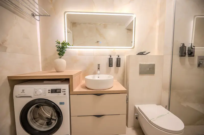AC-603-Silver Shadow Collection (89 SQM 1BD City View) – 11
