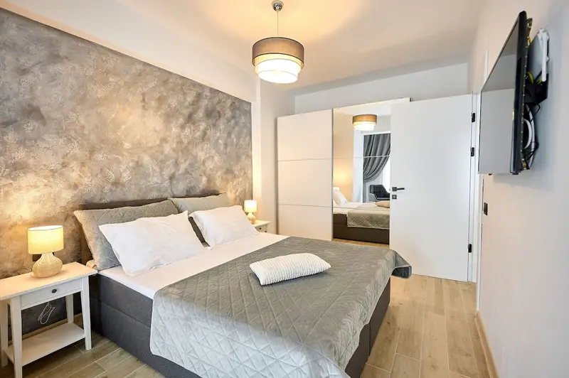 Infinity Breezes Apartment Beach Resort - parking – 6