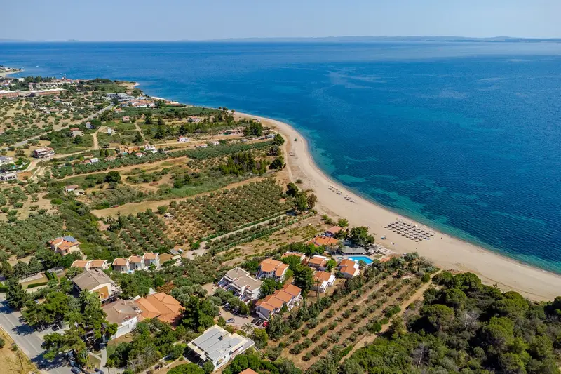 Aqua Vista Halkidiki - Seaside House with a Path to the Beach in Gerakini – 2