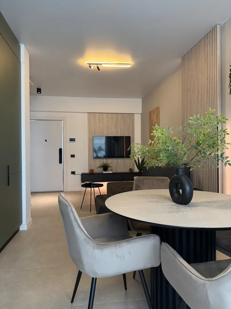 Retreat84 Apartment in Odyssey Spa Pools Parking – 4