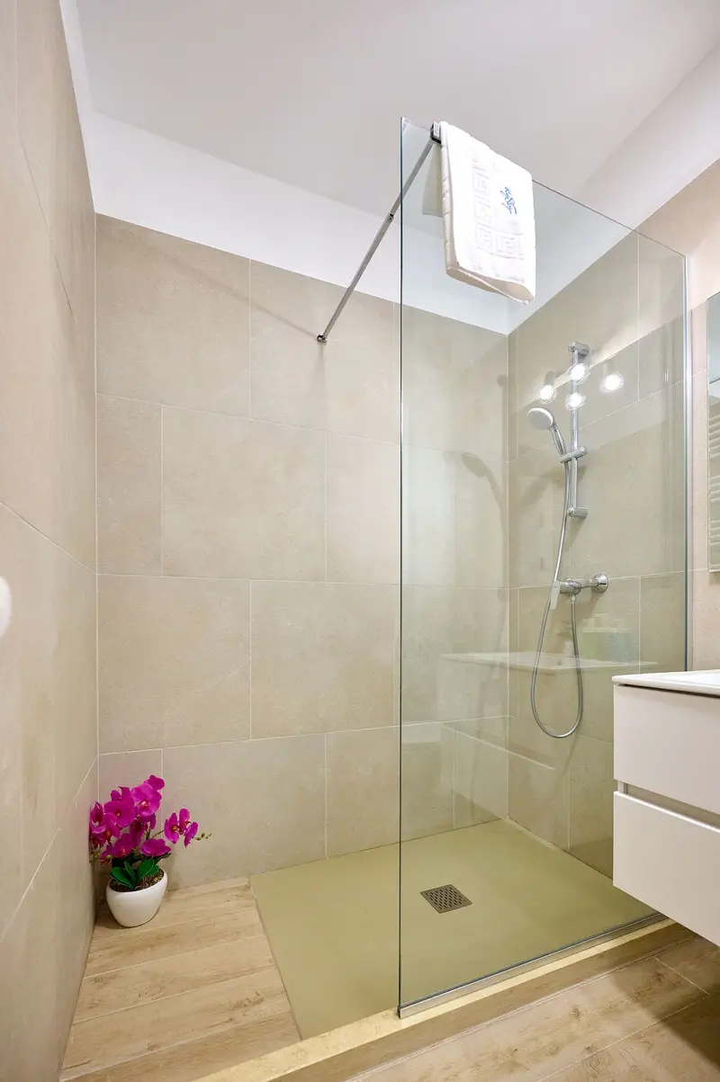 Emerald Gems Apartment in Infinity Beach Resort – 40