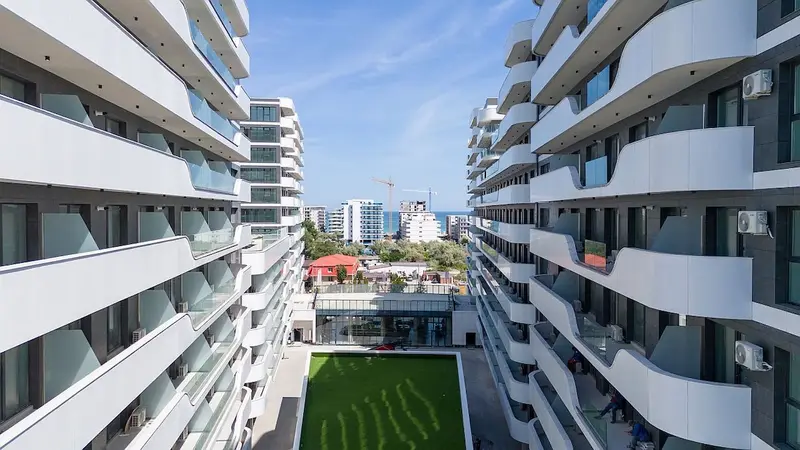 Carisma Apartment in Odyssey Spa Pools and Parking – 71