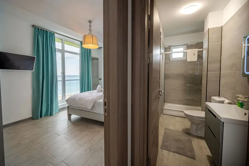 Summer Waves Apartment Alezzi Pool&Spa-parking – 57