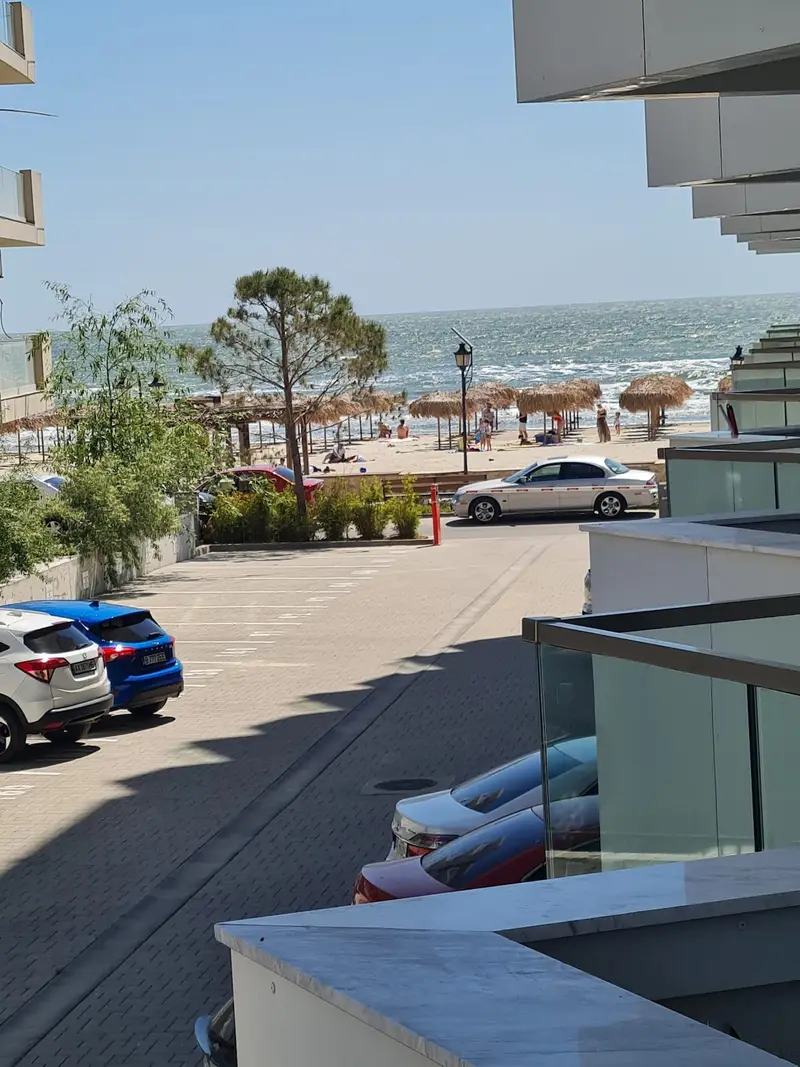 OZI Apartment in Infinity Beach Resort - parking – 37