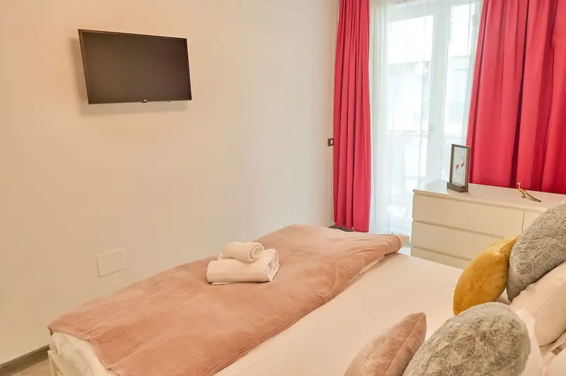 Crazy Sea View 1BR Apartment Spa Pools Resort – 24