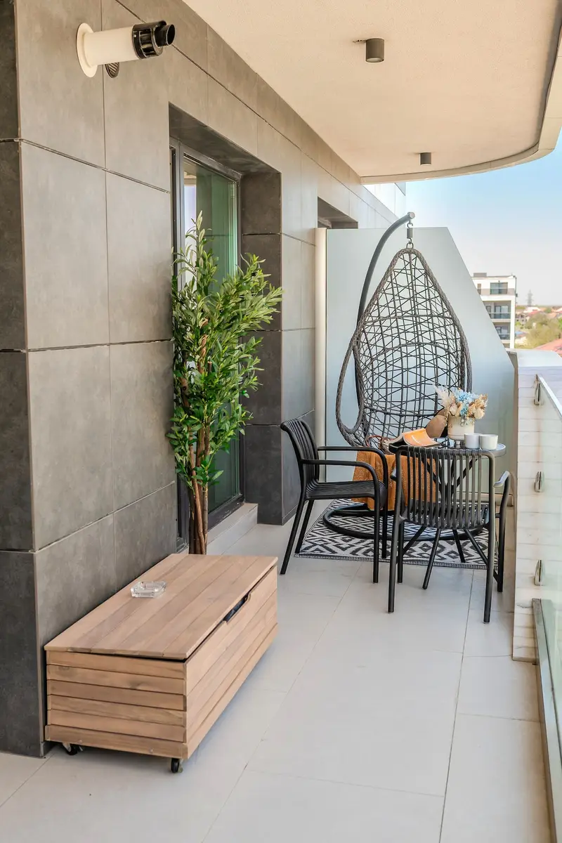 Velvet Breeze in Odyssey Pools Spa and Parking – 5