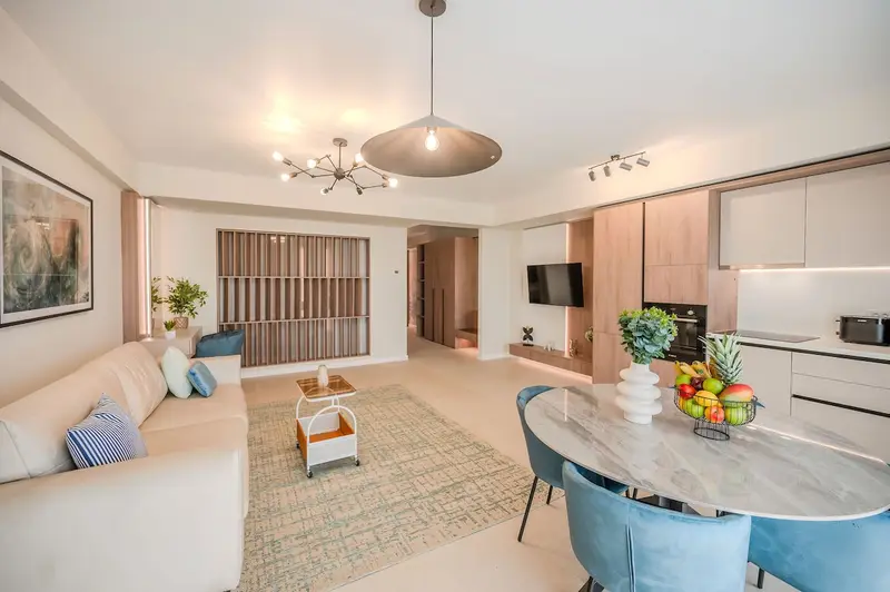 AC-802-Silver Shadow Collection (89 SQM 1BD City View), Aqua Cullinan Resort & SPA