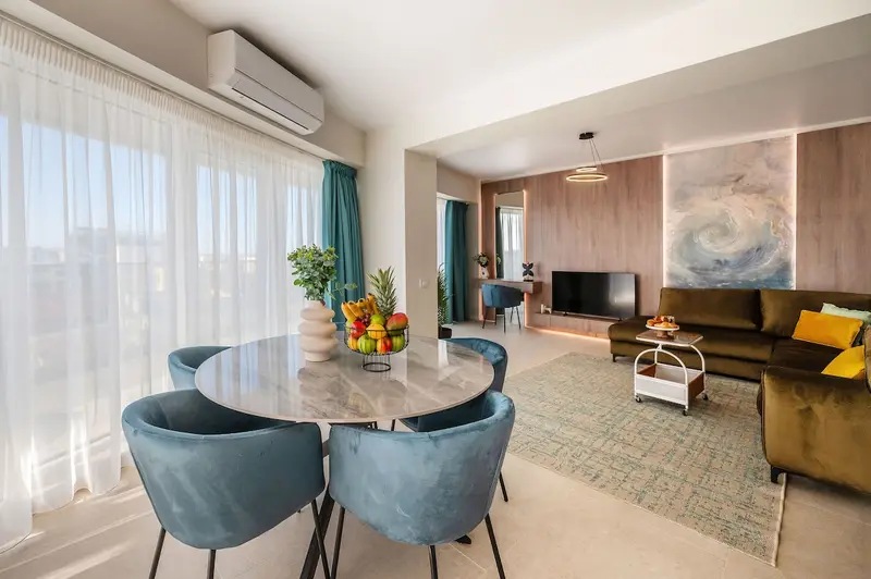 AC-805-Corniche Collection (151 SQM 2BD Corner View) – 2