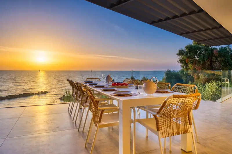 Aqua Vista Corfu - Vilă pe Malul Mării cu Piscină Infinity în Paramonas – 4