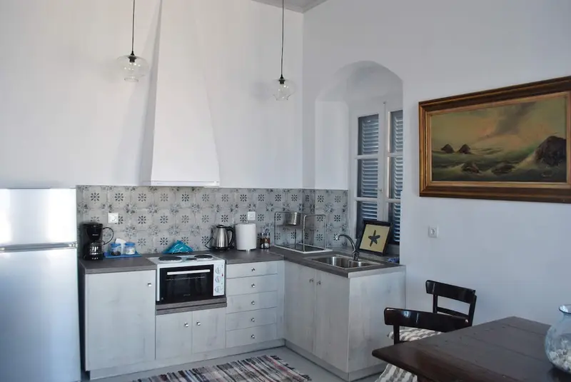 Aqua Vista Spetses - Traditional House by the Beach with Private Terrace – 12
