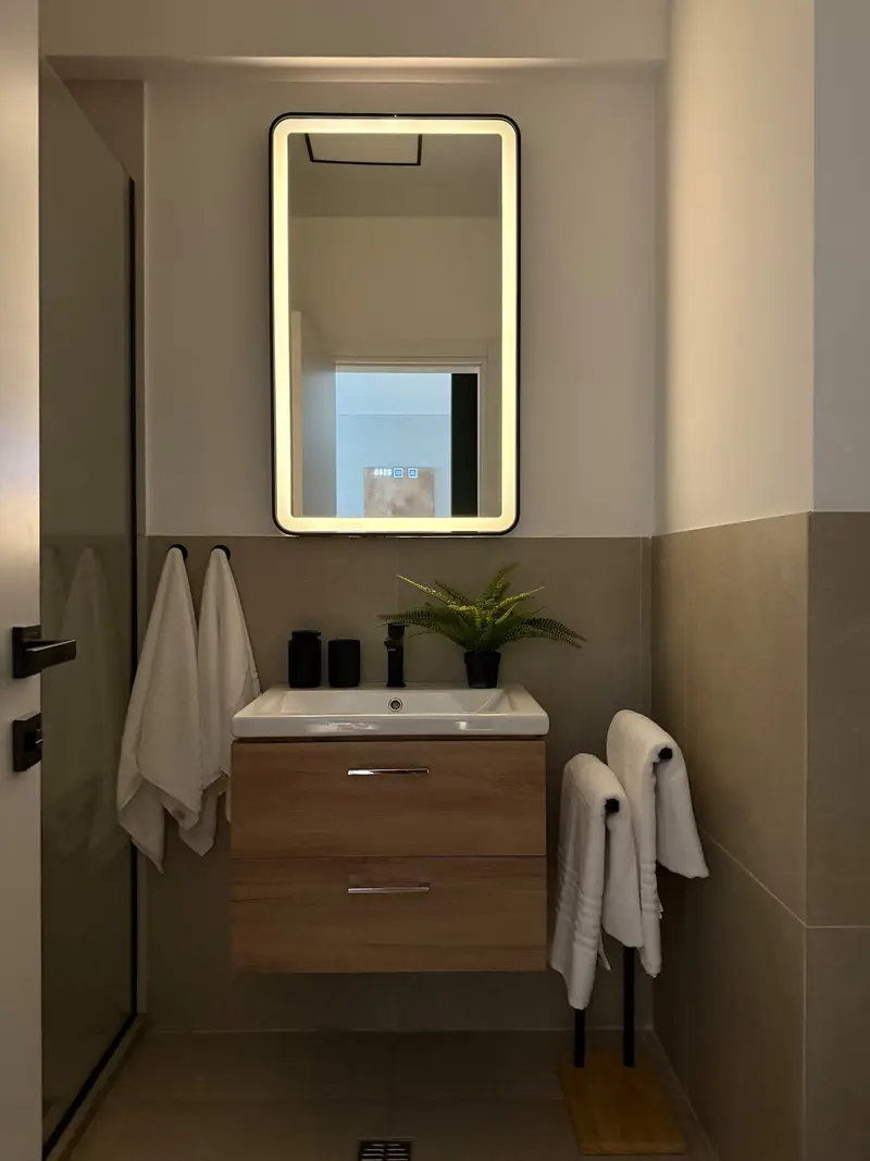 Retreat84 Apartment in Odyssey Spa Pools Parking – 17