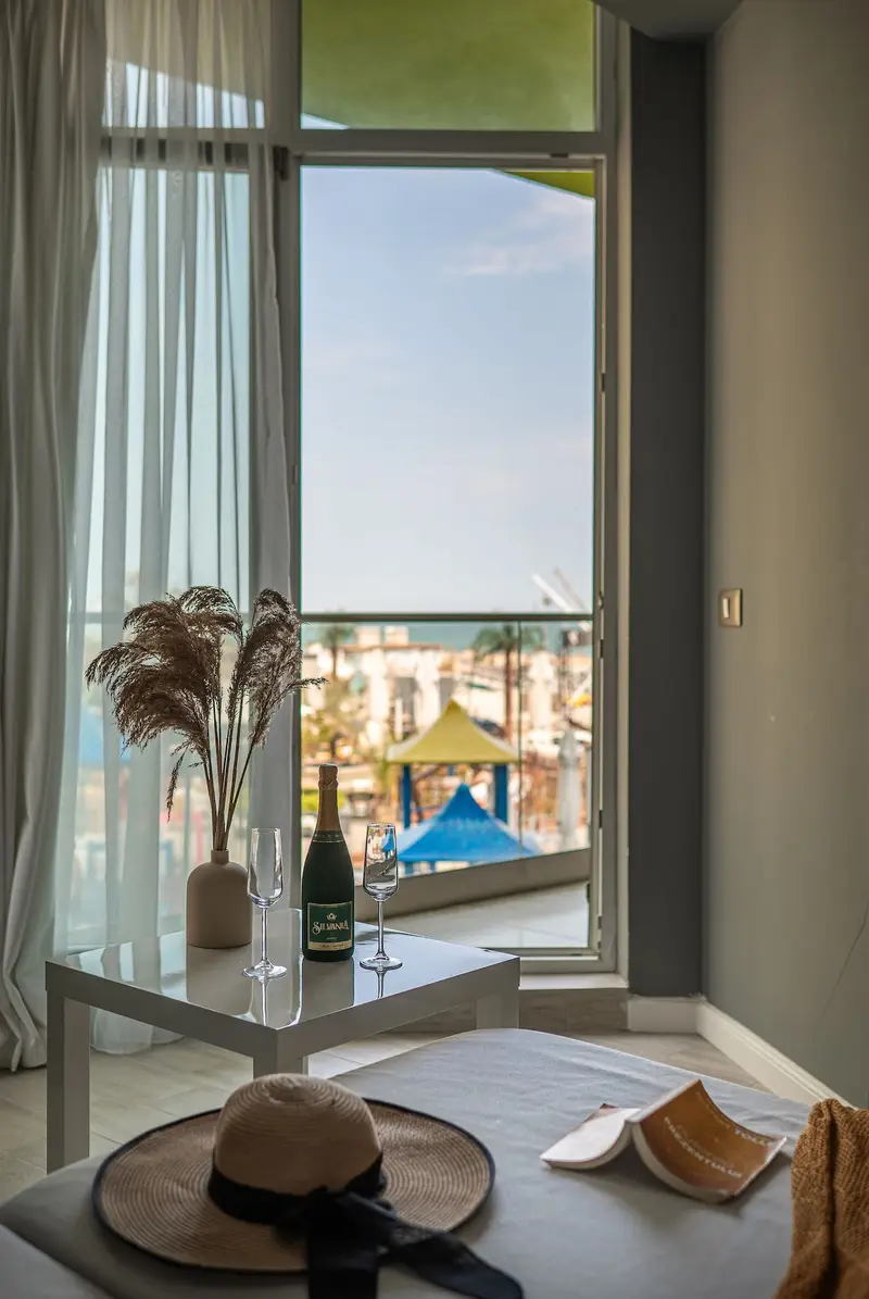 Ozone Apartment Spa & Pool Beach Resort – 38