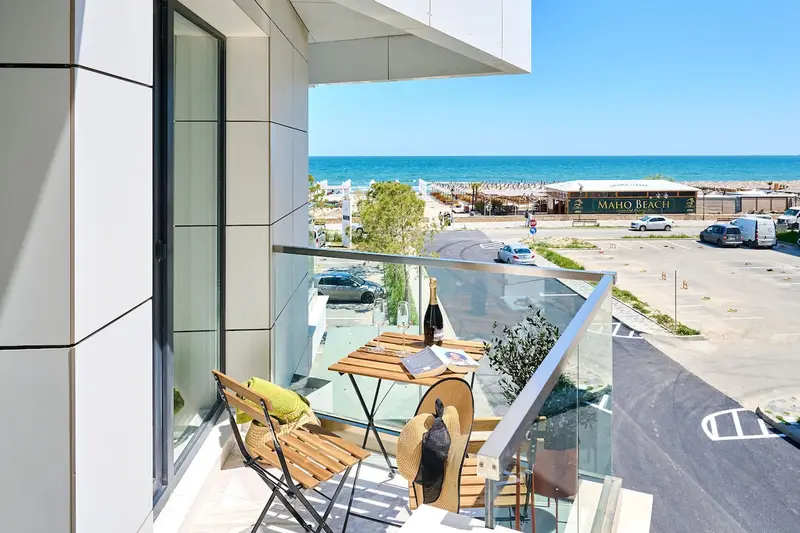Seaside Serenity Apartment in Infinity Beach Resort - parking – 11