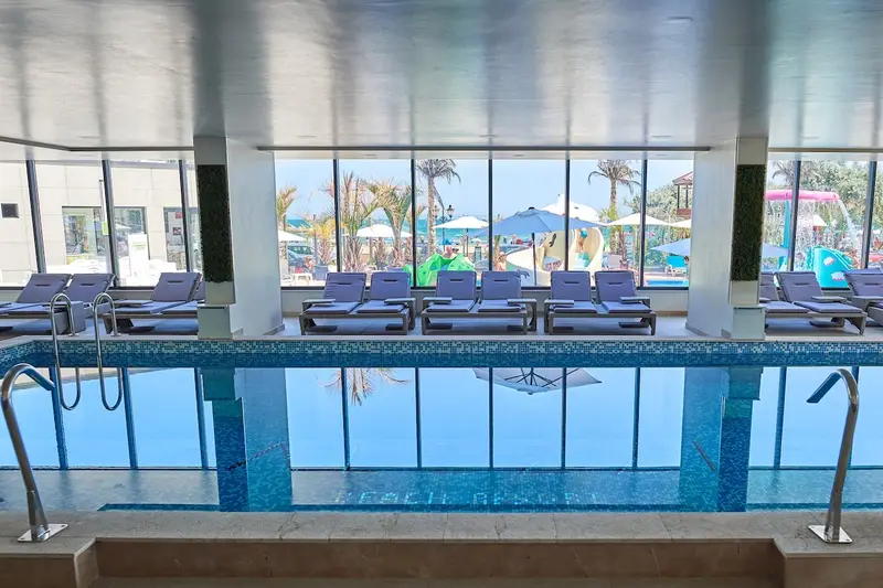 Carla Breeze Apartment Spa and Pools Beach Resort – 4