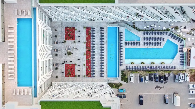 Laguna Breeze Apartment in Infinity Spa & Pool – 17
