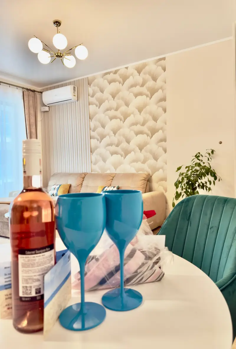 Aqua Vista Queens Residence - 1BR Luxury – 3