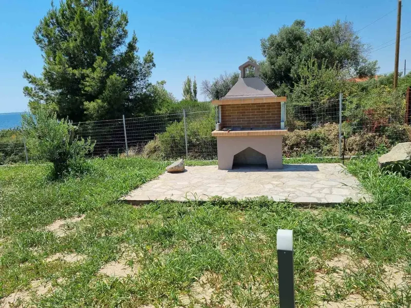 Aqua Vista Halkidiki - Seaside House with a Path to the Beach in Gerakini – 9