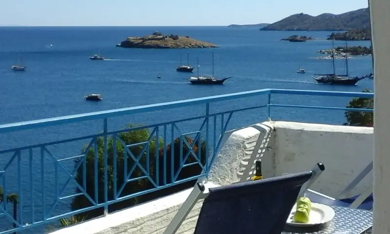 Aqua Vista Poros - Apartament cu Vedere Panoramică la Mare și Grădină – 3