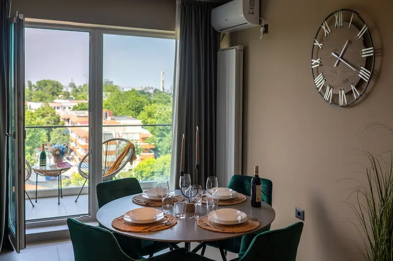 Topaz Apartment 103 in Odyssey Spa&Pool-parking – 55