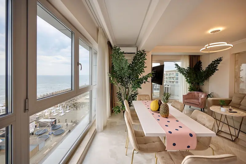 Beach Bliss Apartment in Infinity Beach Resort parking – 44
