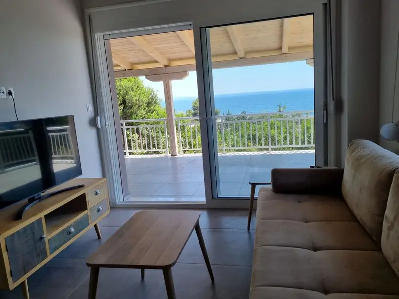 Aqua Vista Halkidiki - Seaside House with a Path to the Beach in Gerakini – 3