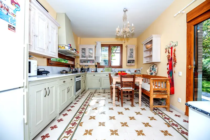 Aqua Vista Thessaloniki - Hillside Villa with Pool and Bay Views – 6