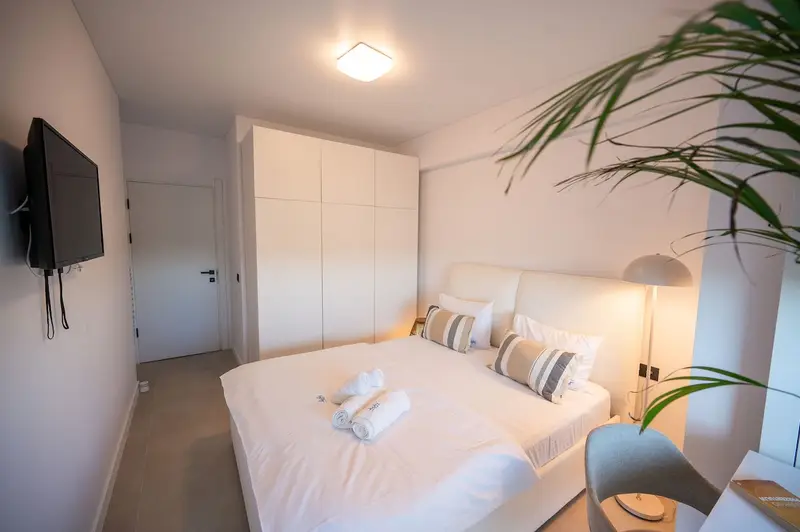 Chestnut apartment in Odyssey pools spa n parking – 36