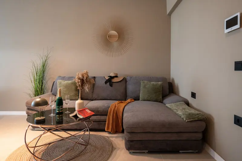 Topaz Apartment 103 in Odyssey Spa&Pool-parking – 17