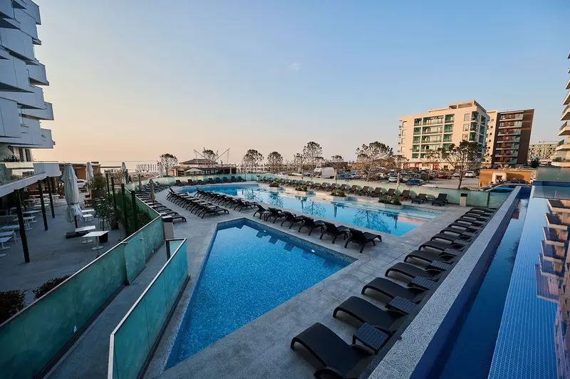 Beach Side Heaven Apartment in Infinity Beach Resort - parking – 2