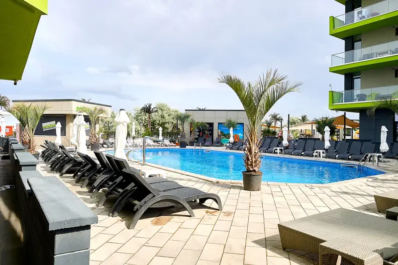 Orizont sea view Apartment- Spa n Pools beach resort, Alezzi Beach Resort