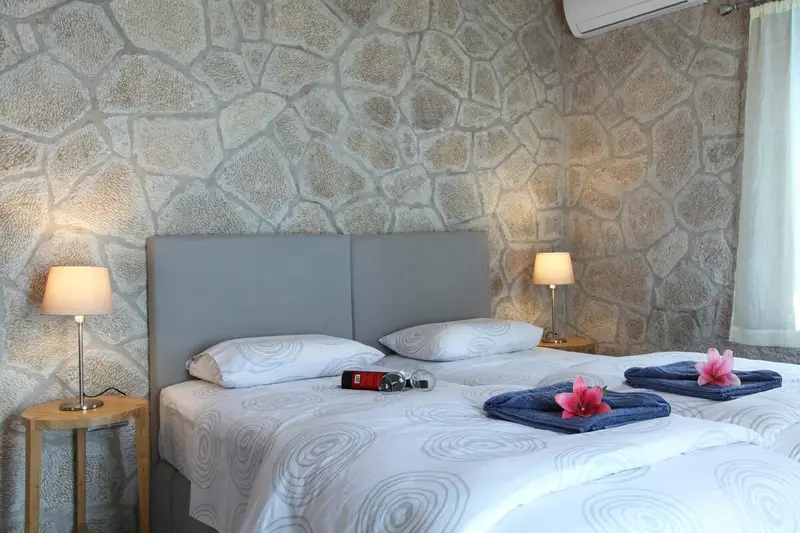 Aqua Vista Lefkada - Stone Villa with Private Pool by Mylos Beach – 10
