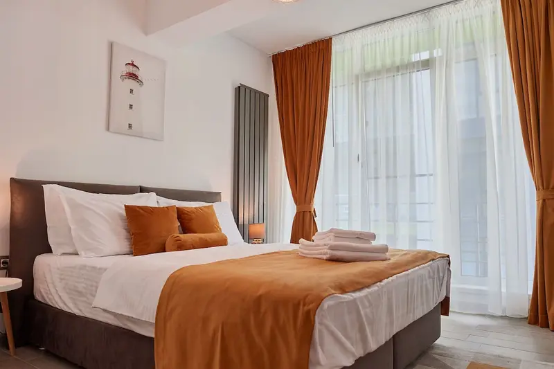Sea la Vie 2BR Apt Spa n Pool Beach resort – 3
