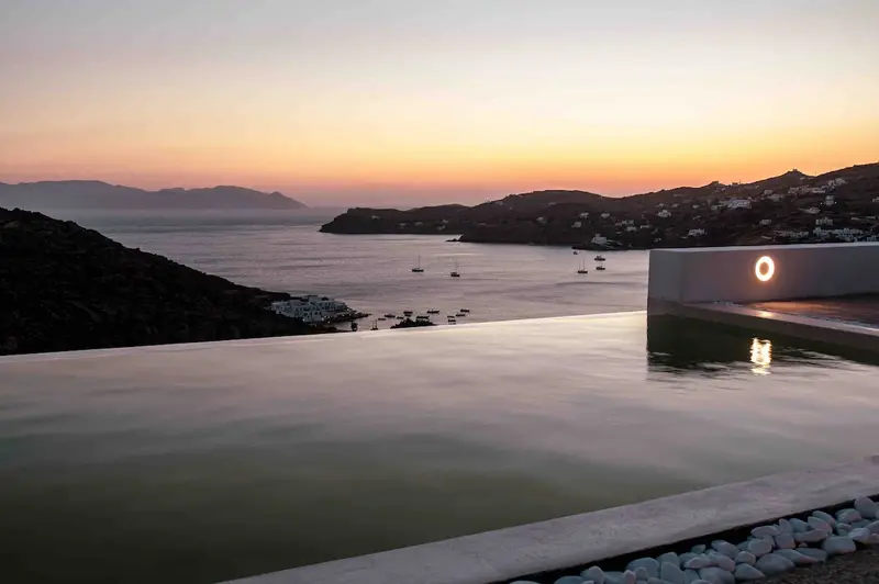 Aqua Vista Ios - Cycladic House with Shared Infinity Pool at Mylopotas – 4