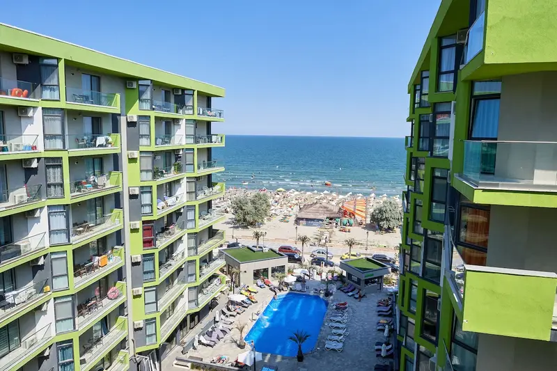 Berlin luxury apartment Spa n Pool Beach resort – 26