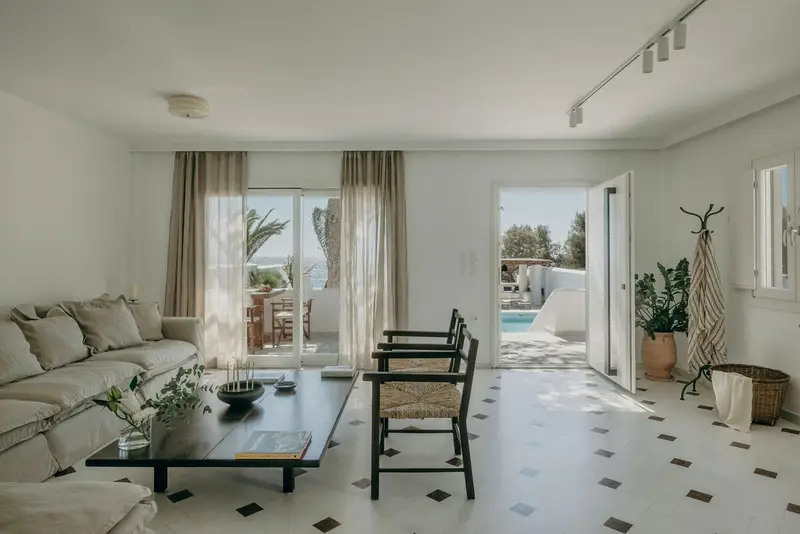 Aqua Vista Santorini - Casă de Familie pe Malul Mării cu Piscină – 4