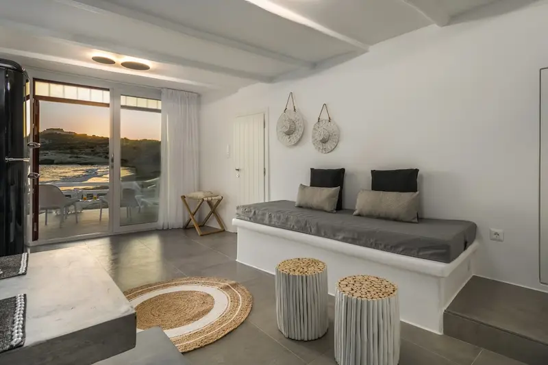 Aqua Vista Milos - Casă-Peșteră pe Plaja Mytakas – 9