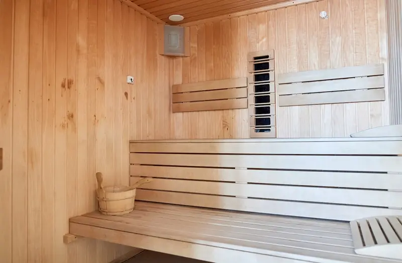 Waves Studio In Alezzi Pools and Spa – 50