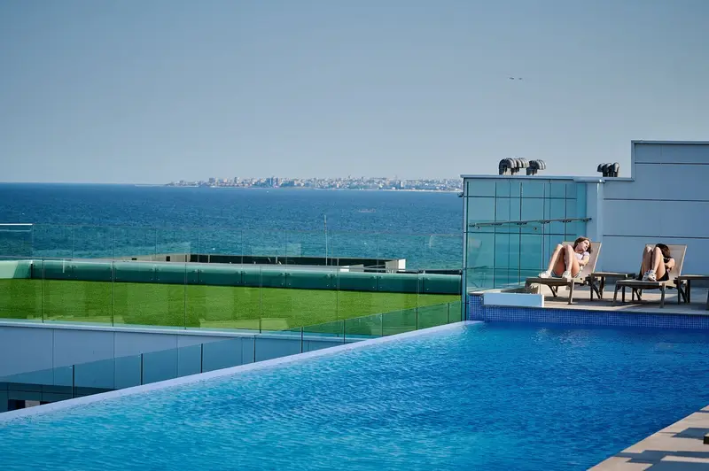 Sun & Fun Apartment Infinity Pool Spa Resort – 9