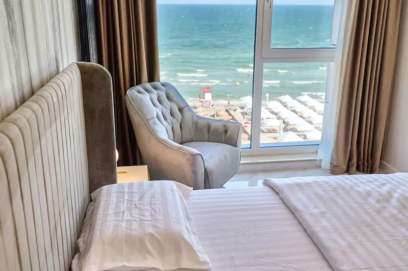 Beach Bliss Apartment in Infinity Beach Resort parking – 22
