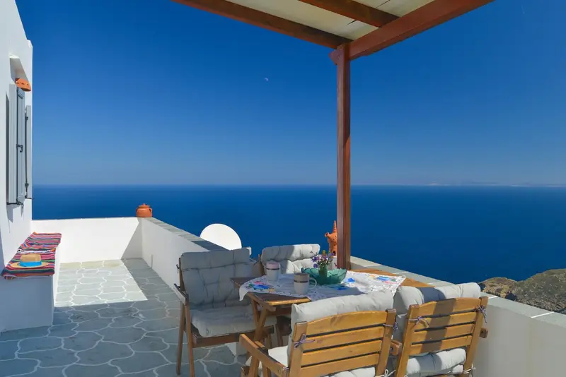 Aqua Vista Sifnos - Căsuță cu Verandă cu Vedere la Mare într-o Livadă de Măslini, Artemonas